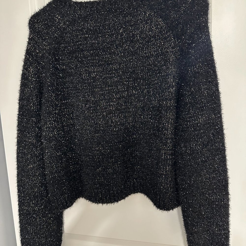 fab-rik knit sweater